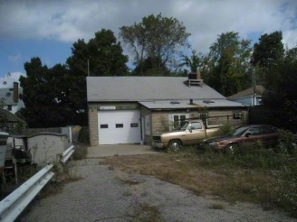 9 School St, West Warwick, RI for sale - Primary Photo - Image 1 of 1