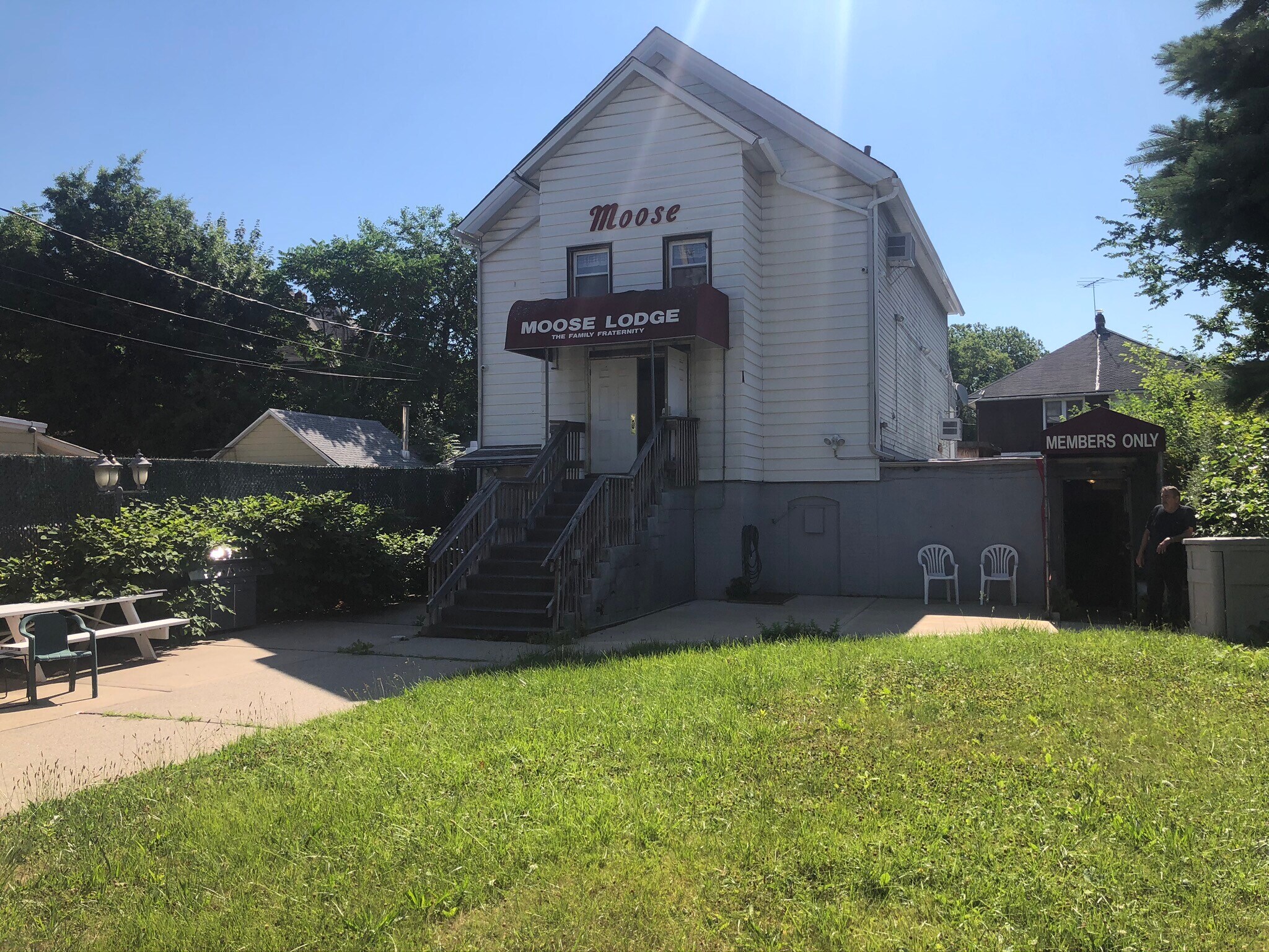 217 Nicholas Ave, Staten Island, NY for sale Primary Photo- Image 1 of 1