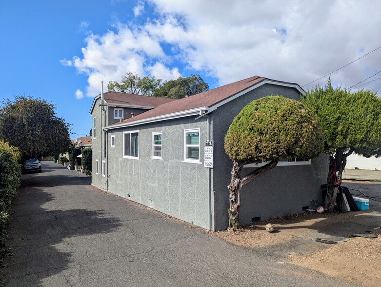 1661 Mono Ave, San Leandro, CA for sale - Building Photo - Image 3 of 14