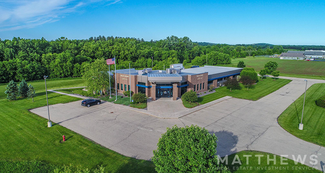 More details for 1990 Godfrey Dr, Waupaca, WI - Office for Sale