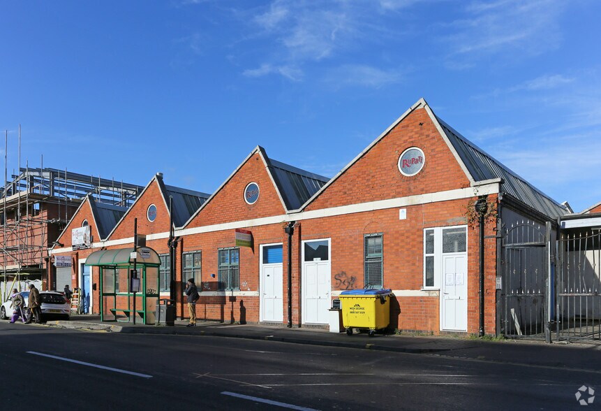 1721 East Park Rd, Leicester, LE5 4QA