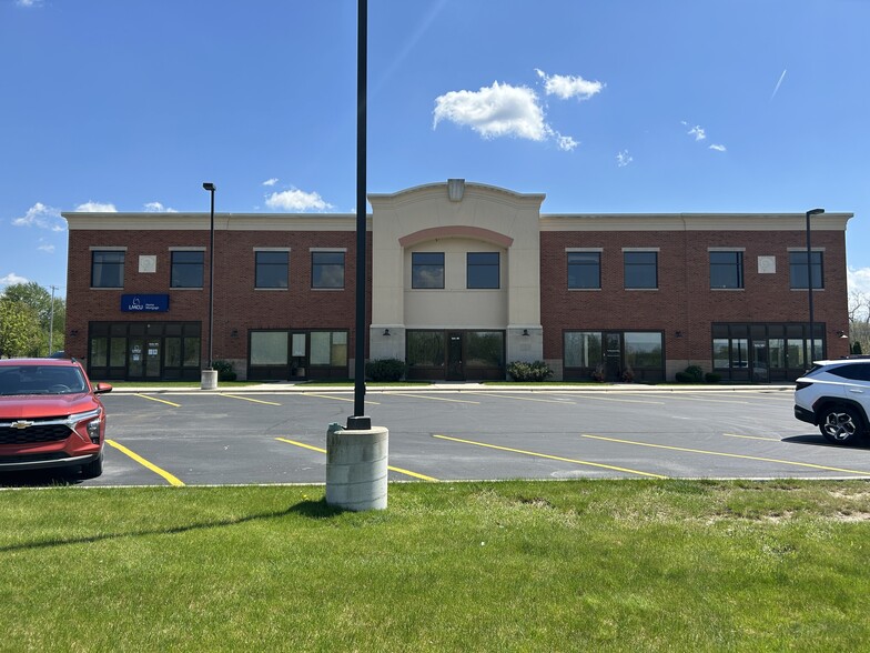 8121 Trillium Circle Ave, Grand Blanc, MI for lease - Building Photo - Image 1 of 8