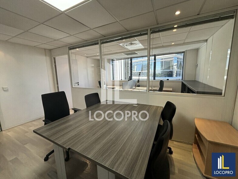 Coworking Space in Nice for lease - Interior Photo - Image 2 of 7