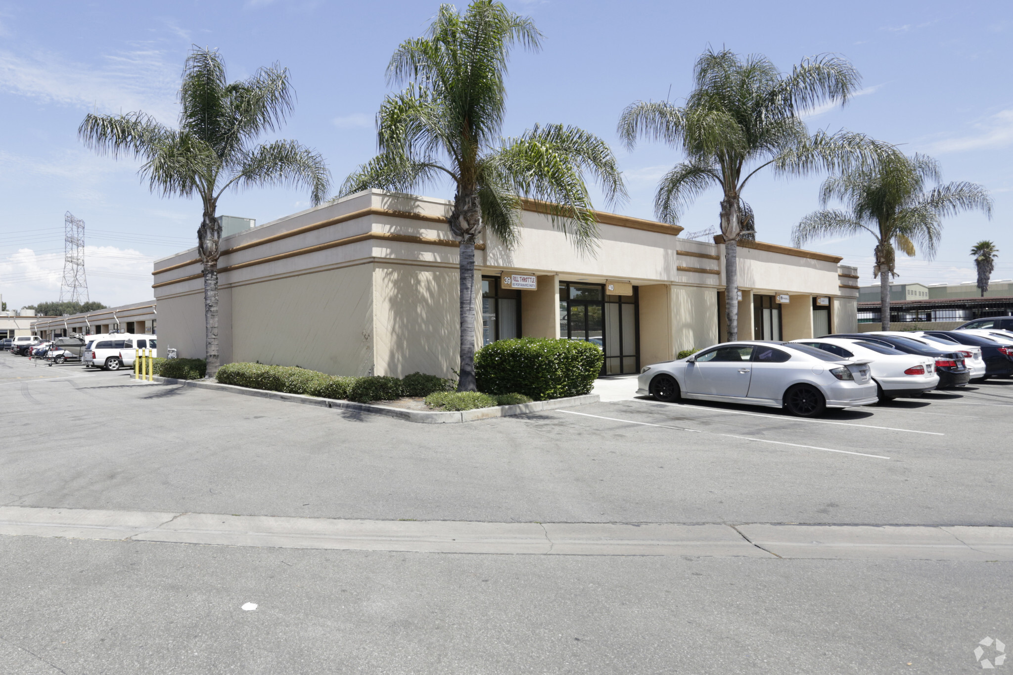 7625 E Rosecrans Ave, Paramount, CA for lease Primary Photo- Image 1 of 6