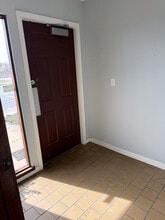 1102-1108 Poplar Pl, Rogers, AR for lease Building Photo- Image 2 of 16