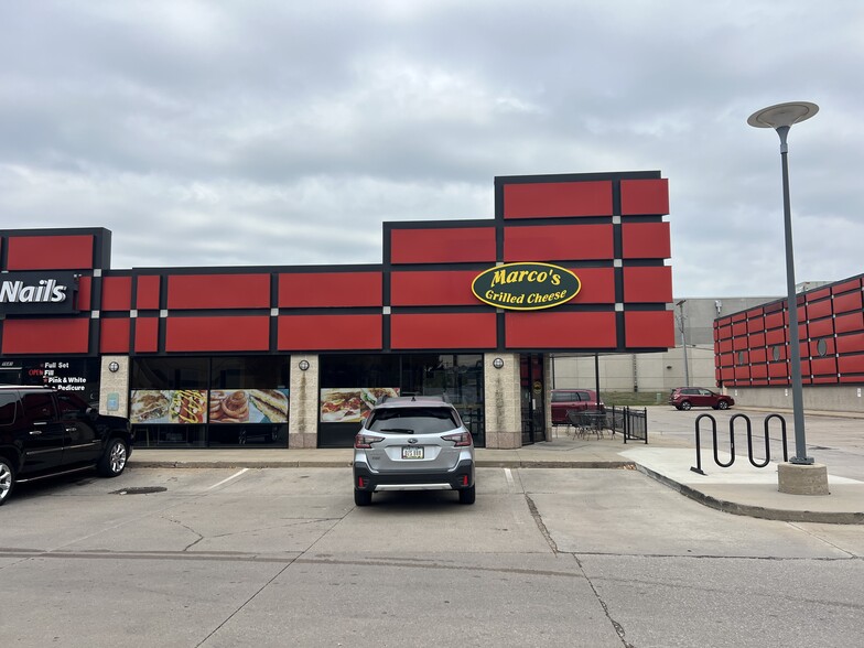 1621 S 1st Ave, Iowa City, IA for lease - Primary Photo - Image 1 of 28