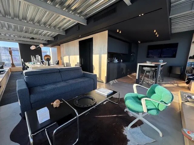 Office in Saint-Étienne for lease - Building Photo - Image 3 of 5