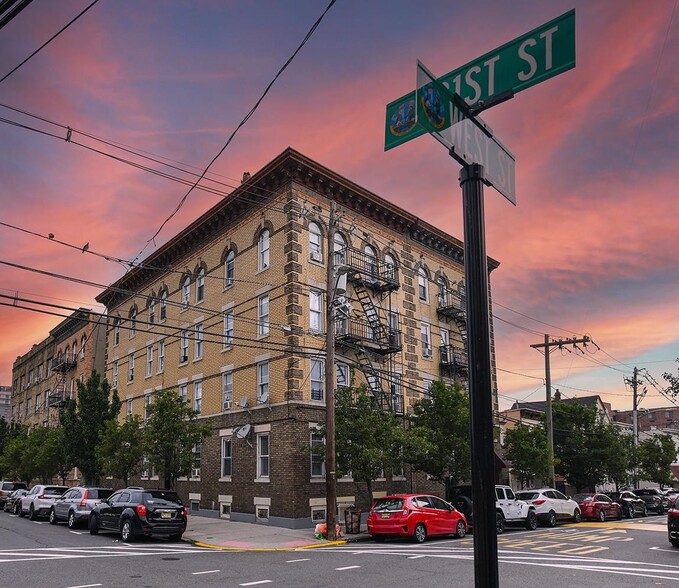 604 21st St, Union City, NJ for sale - Building Photo - Image 1 of 15