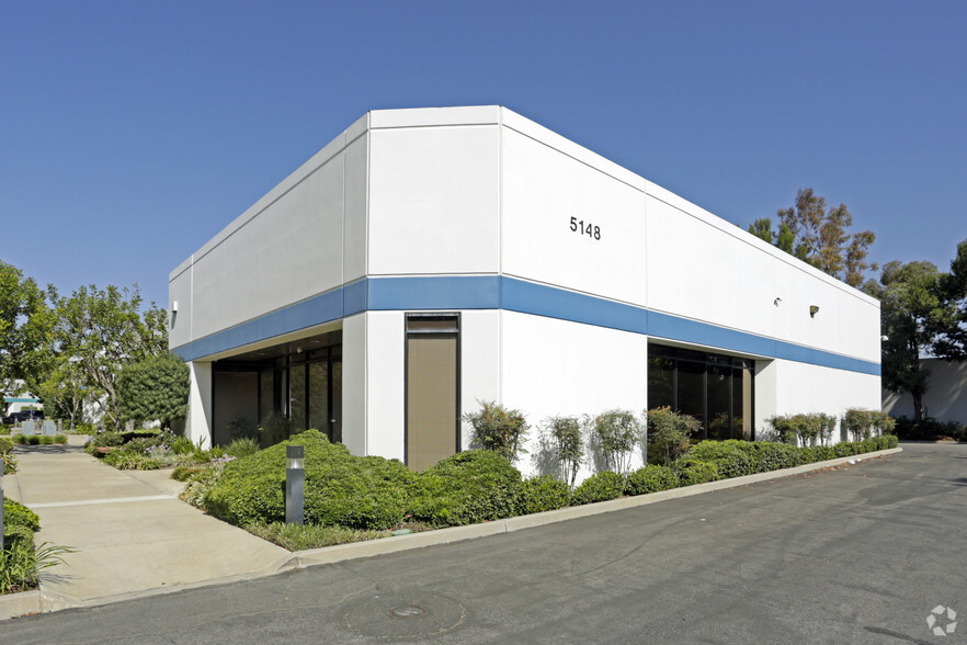 5148 Commerce Ave, Moorpark, CA for lease - Primary Photo - Image 1 of 31