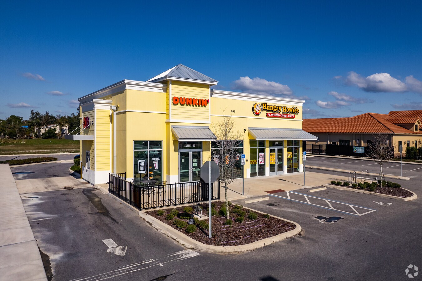 865 W Mitchell Hammock Rd, Oviedo, FL 32765