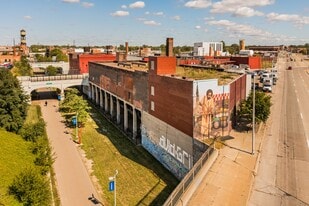 1911-1971 Gratiot Ave, Detroit MI - Warehouse