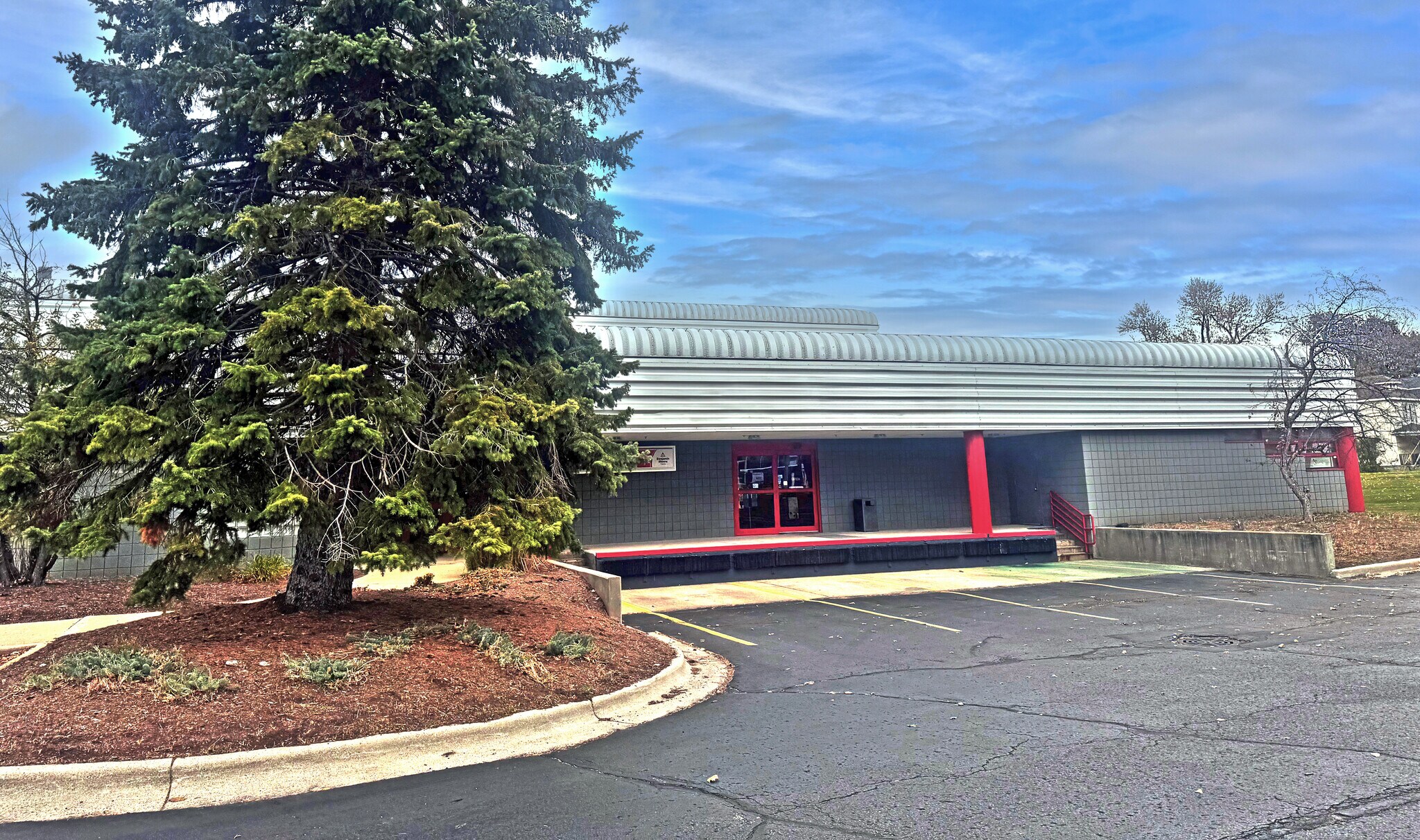 415 Baker St, Lansing, MI for sale Building Photo- Image 1 of 1