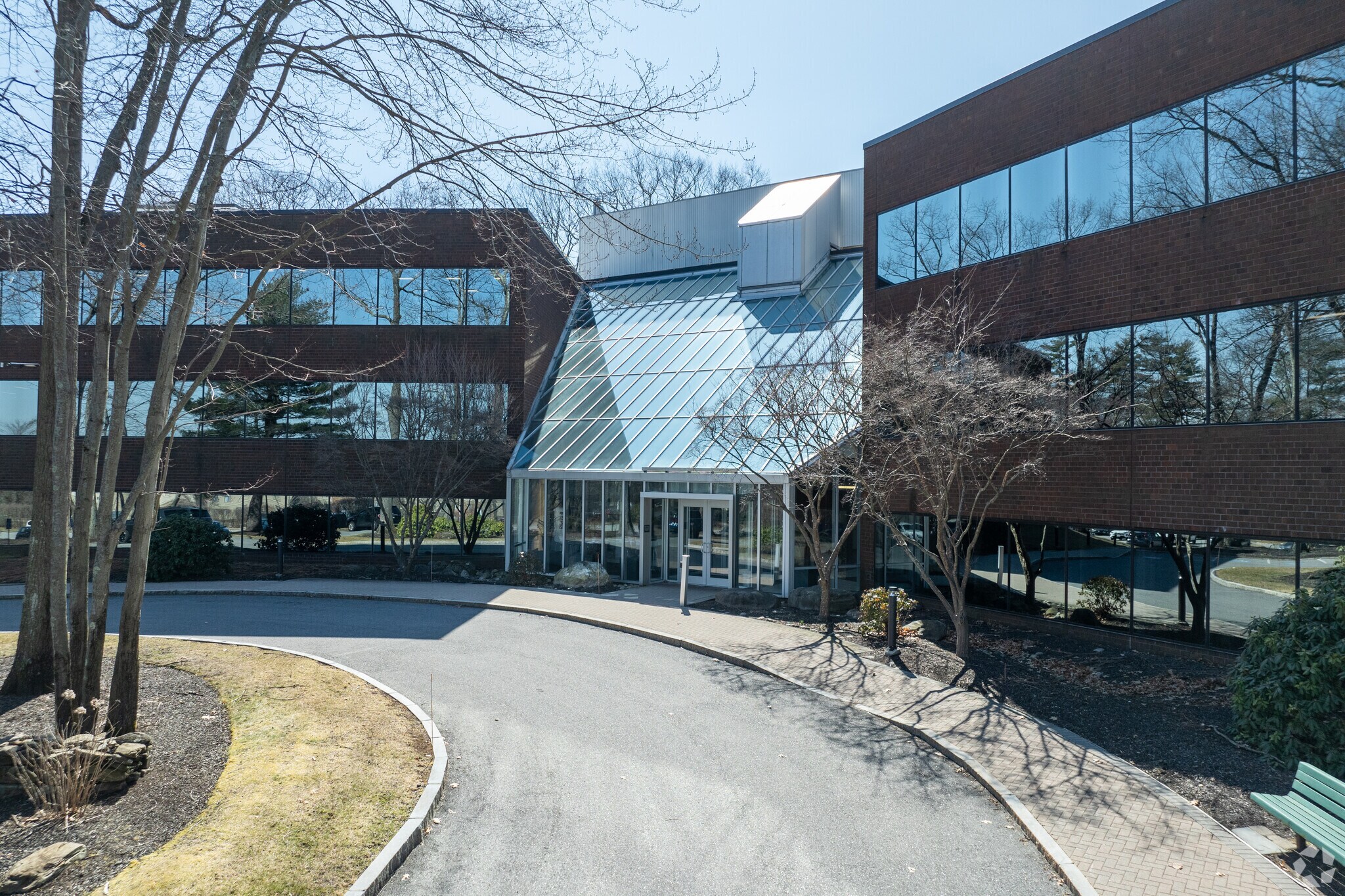 1 Tech Dr, Andover, MA for sale Primary Photo- Image 1 of 1