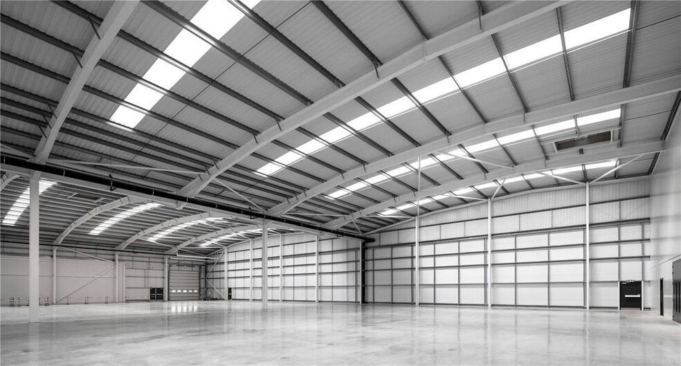 Cherry Orchard Way, Southend On Sea for lease - Building Photo - Image 3 of 16