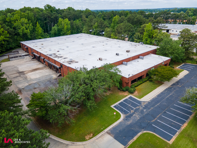 5383 Truman Dr, Decatur, GA for lease - Building Photo - Image 1 of 12