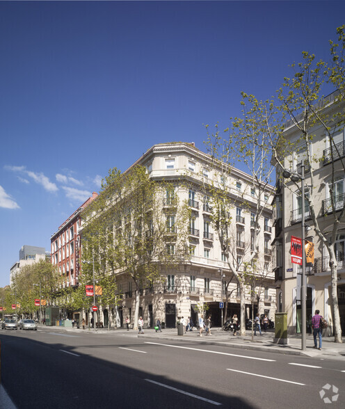 Calle De Hermosilla, 11, Madrid, Madrid for lease - Building Photo - Image 2 of 9