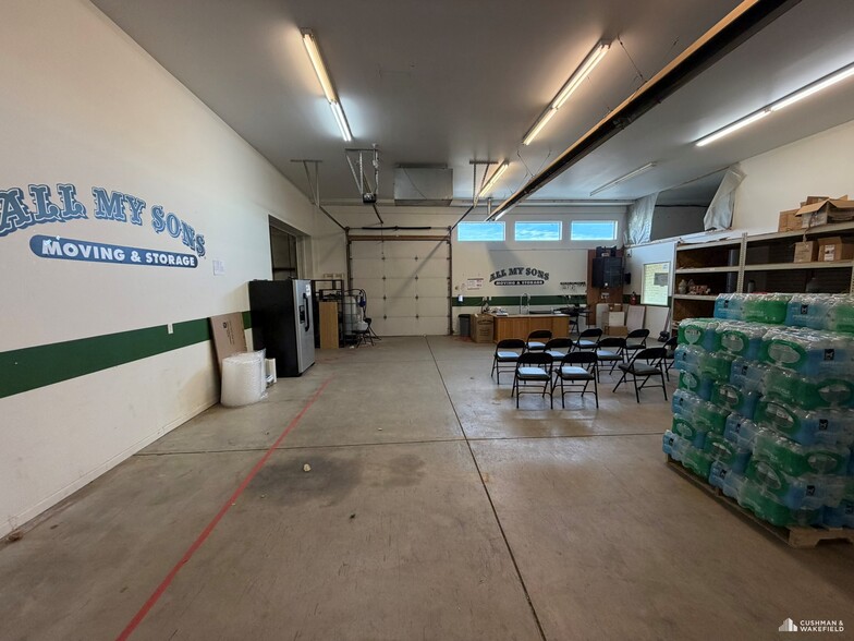 2216 Airway Ave, Fort Collins, CO for lease - Building Photo - Image 3 of 6