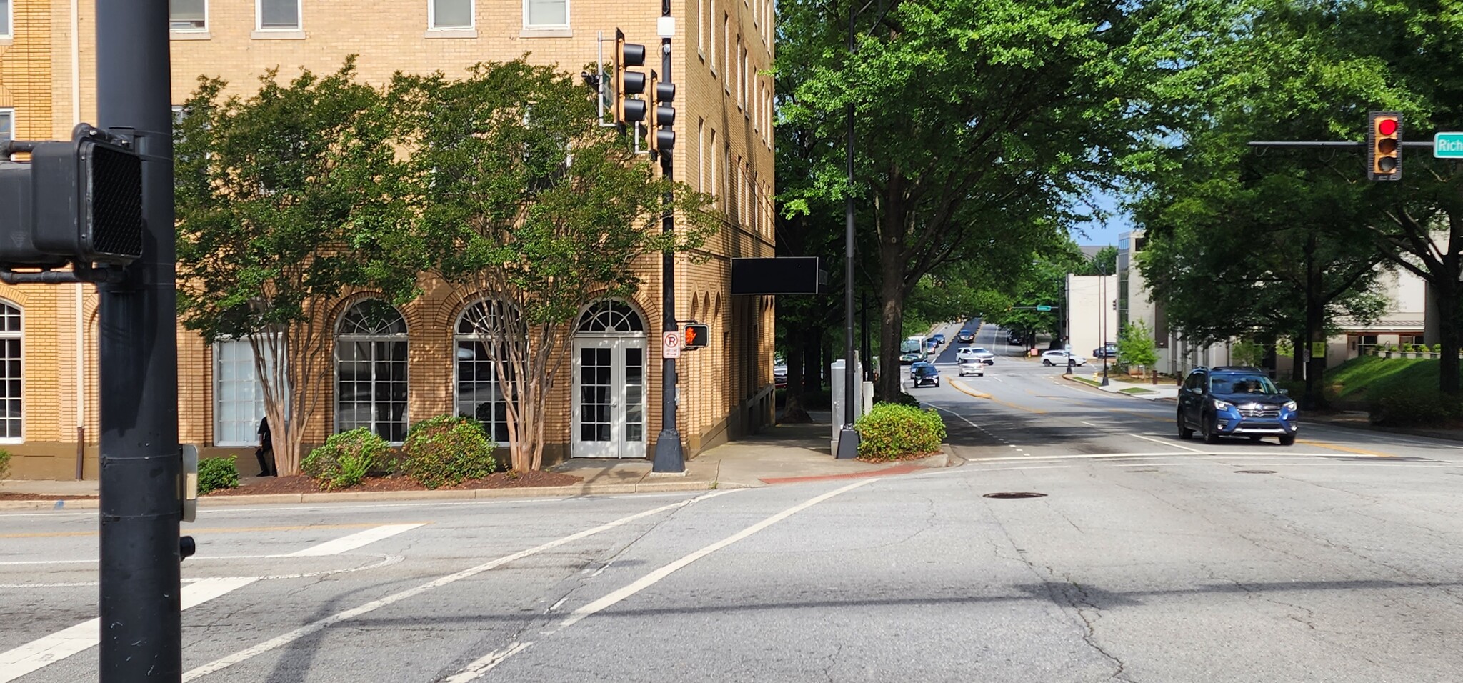 201 W Washington St, Greenville, SC for lease Building Photo- Image 1 of 5