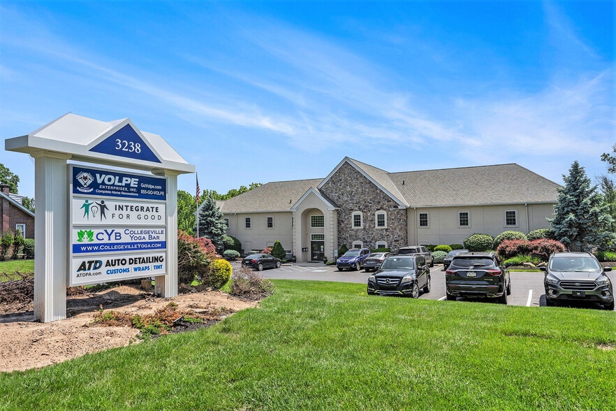 3238 W Germantown Pike, Eagleville, PA for lease - Building Photo - Image 1 of 22