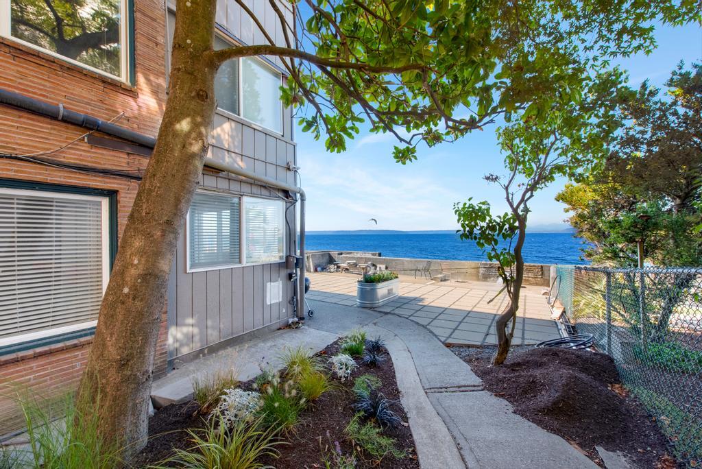 4027 Beach Dr SW, Seattle, WA for sale Building Photo- Image 1 of 1