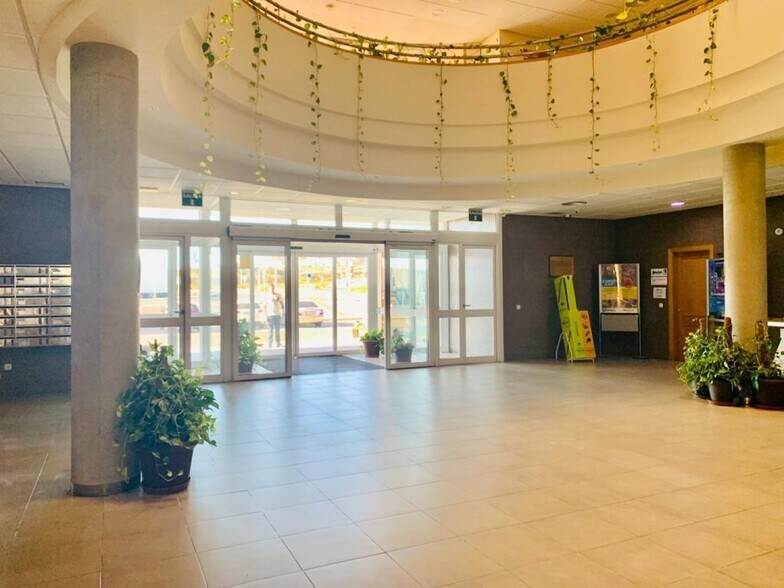 Office in El Ejido, Almería for sale - Building Photo - Image 2 of 10