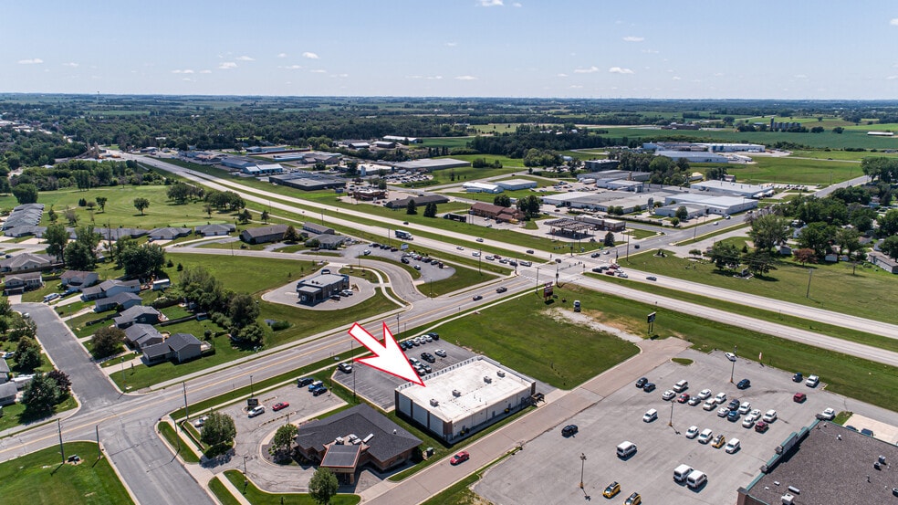 91-99 20th St NE, Stewartville, MN for lease - Building Photo - Image 2 of 3