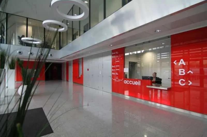 53 Avenue Paul Krüger, Villeurbanne for lease - Interior Photo - Image 3 of 11