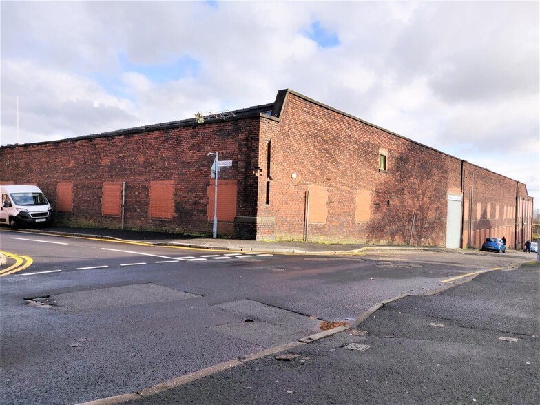 Bentinck St, Bolton for lease - Building Photo - Image 3 of 9