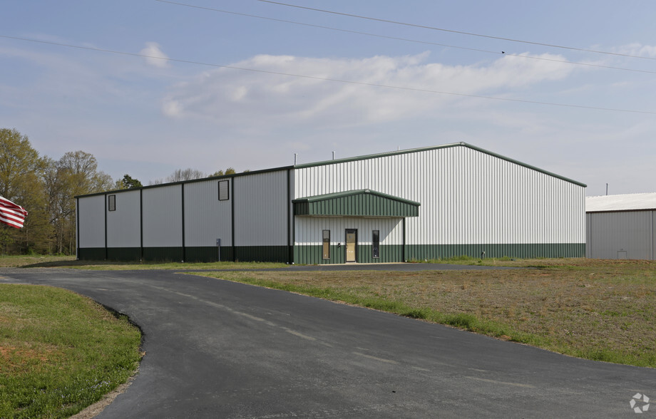 98 Fairview Church Rd, Spartanburg, SC for lease - Building Photo - Image 3 of 3