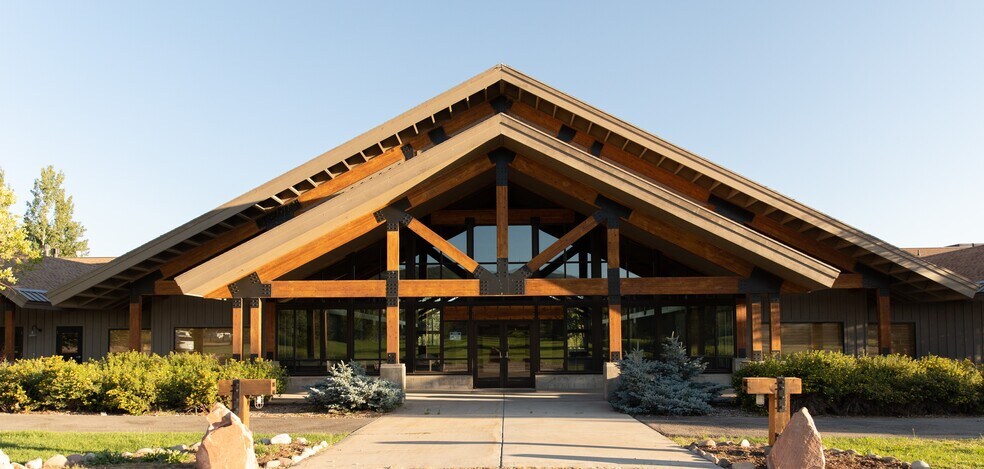 251 W Weber Canyon Rd, Kamas, UT for sale - Primary Photo - Image 1 of 1