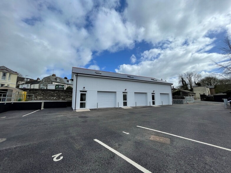 6 Station Rd, Plymouth for lease - Primary Photo - Image 1 of 2