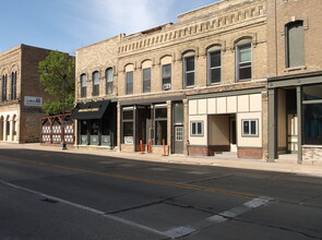 601-607 S Main St, Oshkosh, WI for sale Building Photo- Image 2 of 2