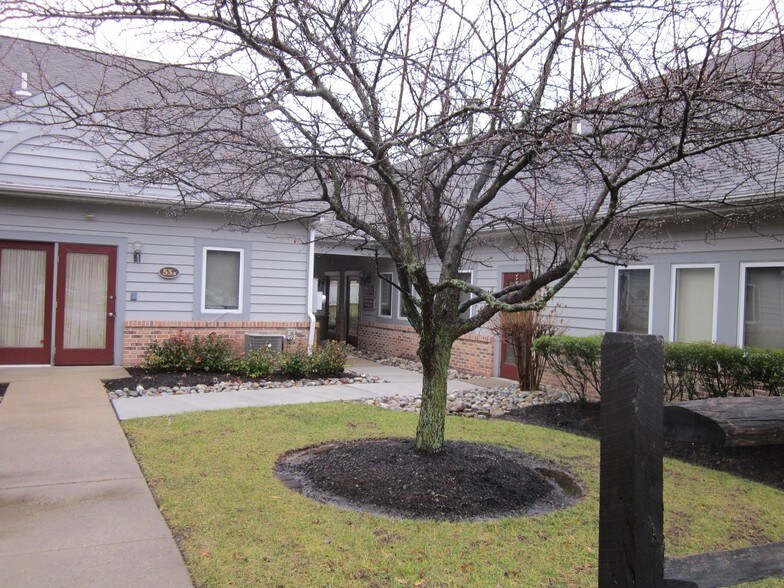 252 W Swamp Rd, Doylestown, PA 18901