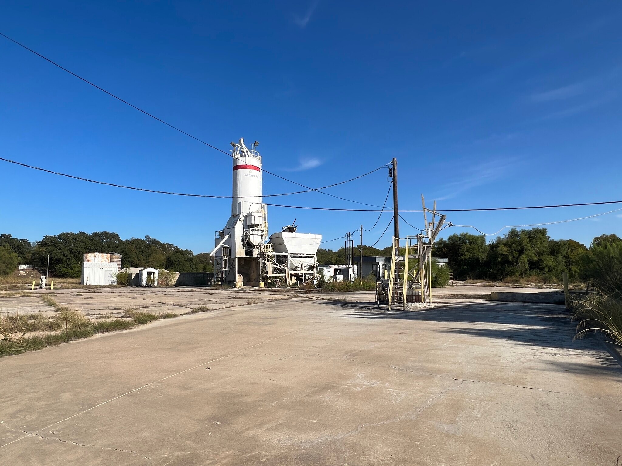 200 Schettler dr, Cleburne, TX for sale Primary Photo- Image 1 of 1