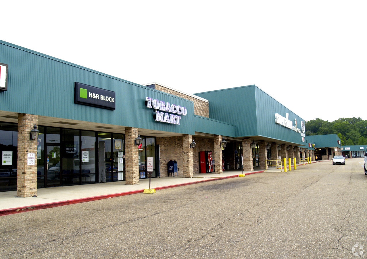 3046 Indiana Ave, Vicksburg, MS 39180