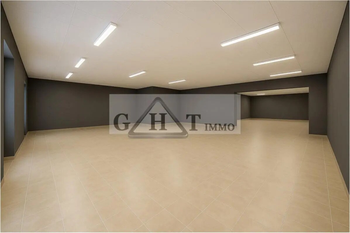 Retail in Aulnay-sous-Bois for sale Building Photo- Image 1 of 4