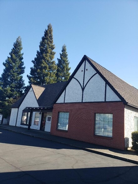 8035 Madison Ave, Citrus Heights, CA for lease - Building Photo - Image 1 of 25