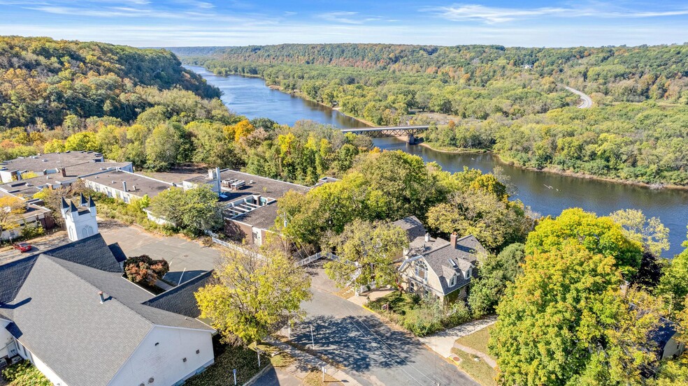 305 River St, Osceola, WI for sale - Building Photo - Image 3 of 34