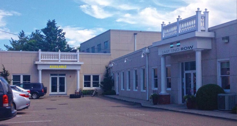 25-33 Hill St, Southampton, NY for sale - Building Photo - Image 1 of 1