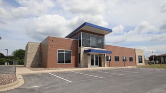 More details for 17 N Pioneer Rd, Fond Du Lac, WI - Office for Sale