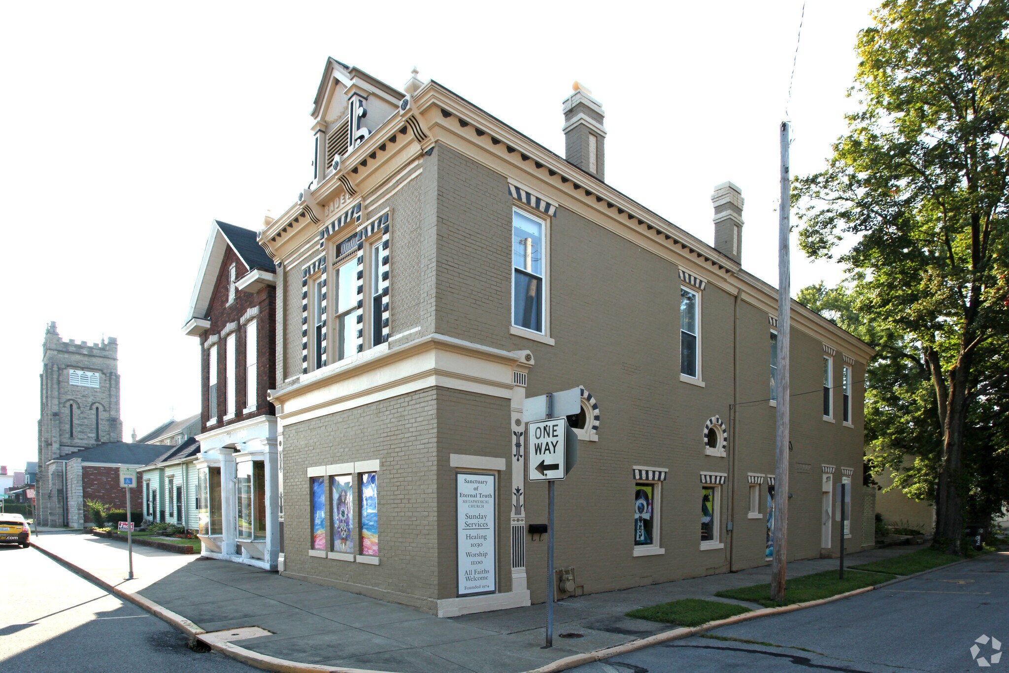 1002 E Market St, New Albany, IN for sale Primary Photo- Image 1 of 1