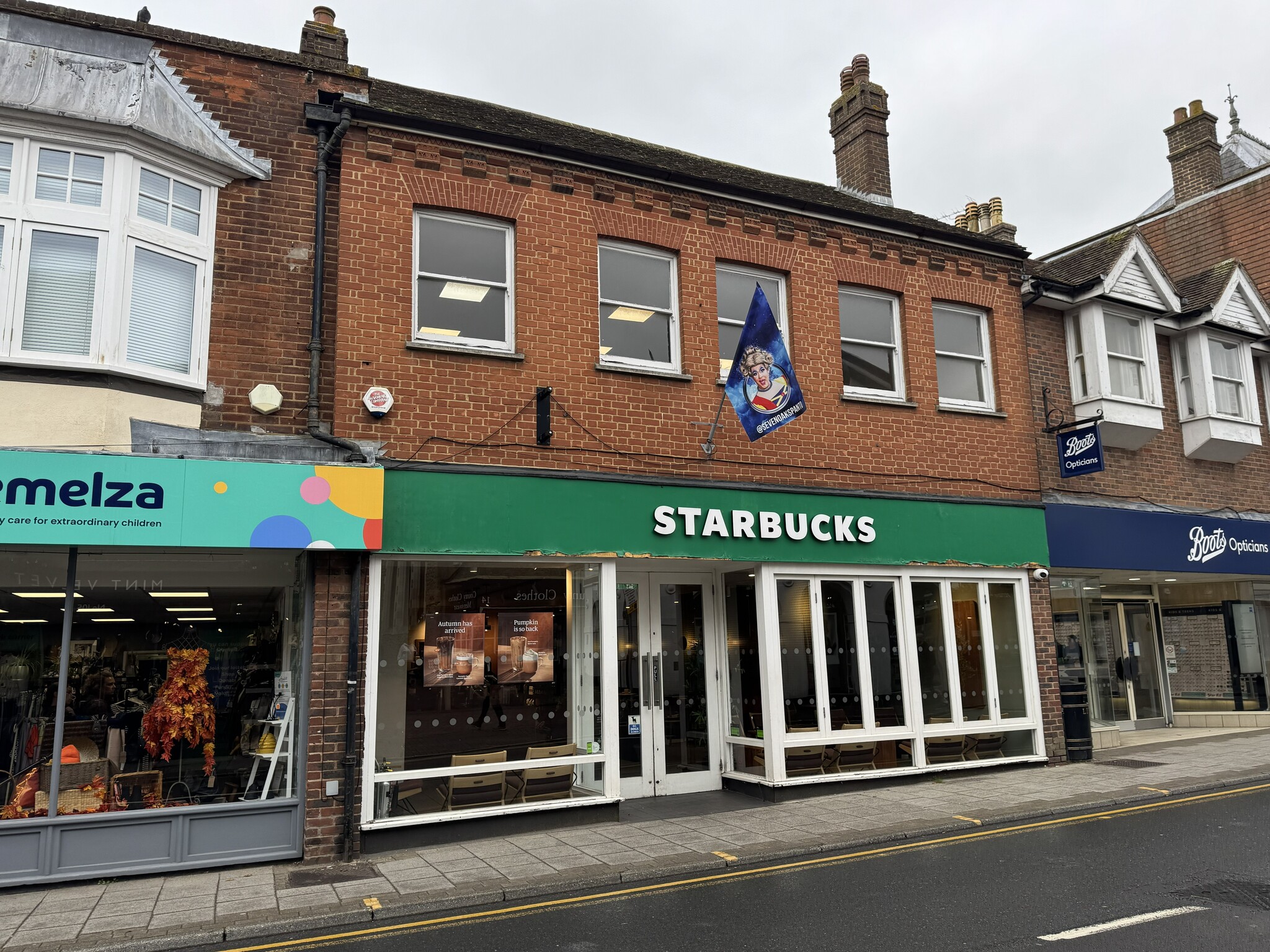 112 High St, Sevenoaks for lease Building Photo- Image 1 of 2