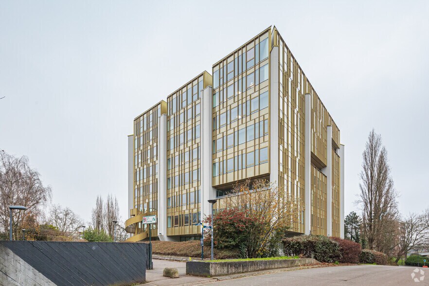 6 Rue Des Techniques, Villeneuve-d'Ascq for lease - Building Photo - Image 3 of 9