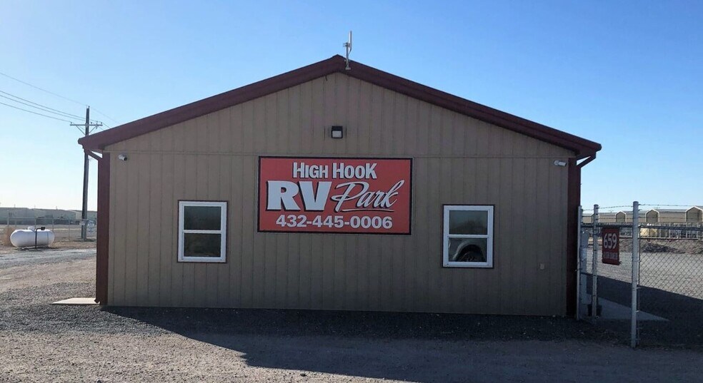 High Hook RV Park, Pecos, TX 79772