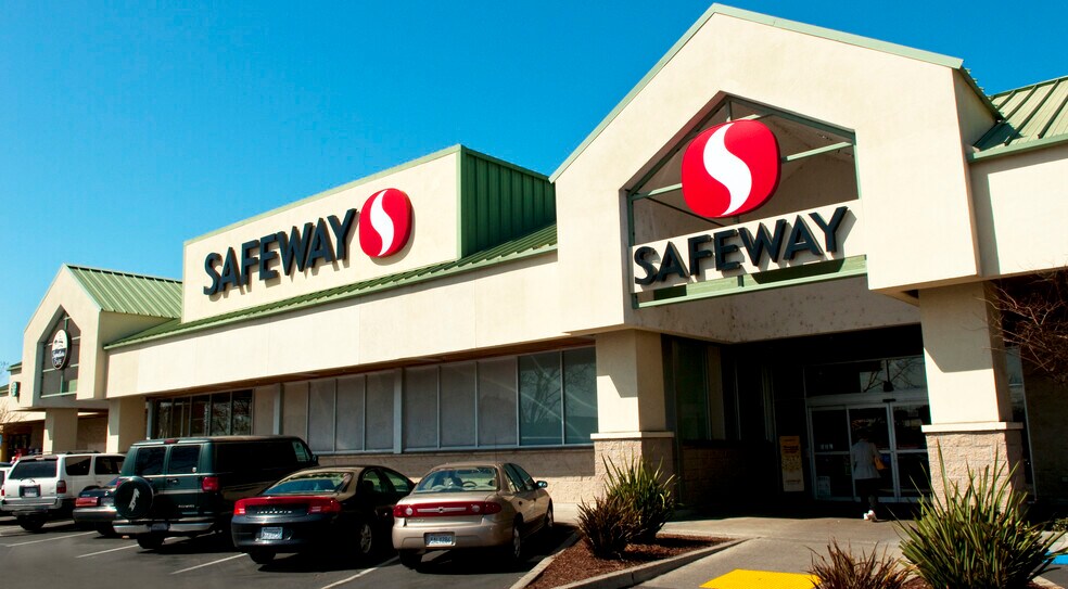 699 Lewelling Blvd, San Leandro, CA, 94579 Retail Space For Lease