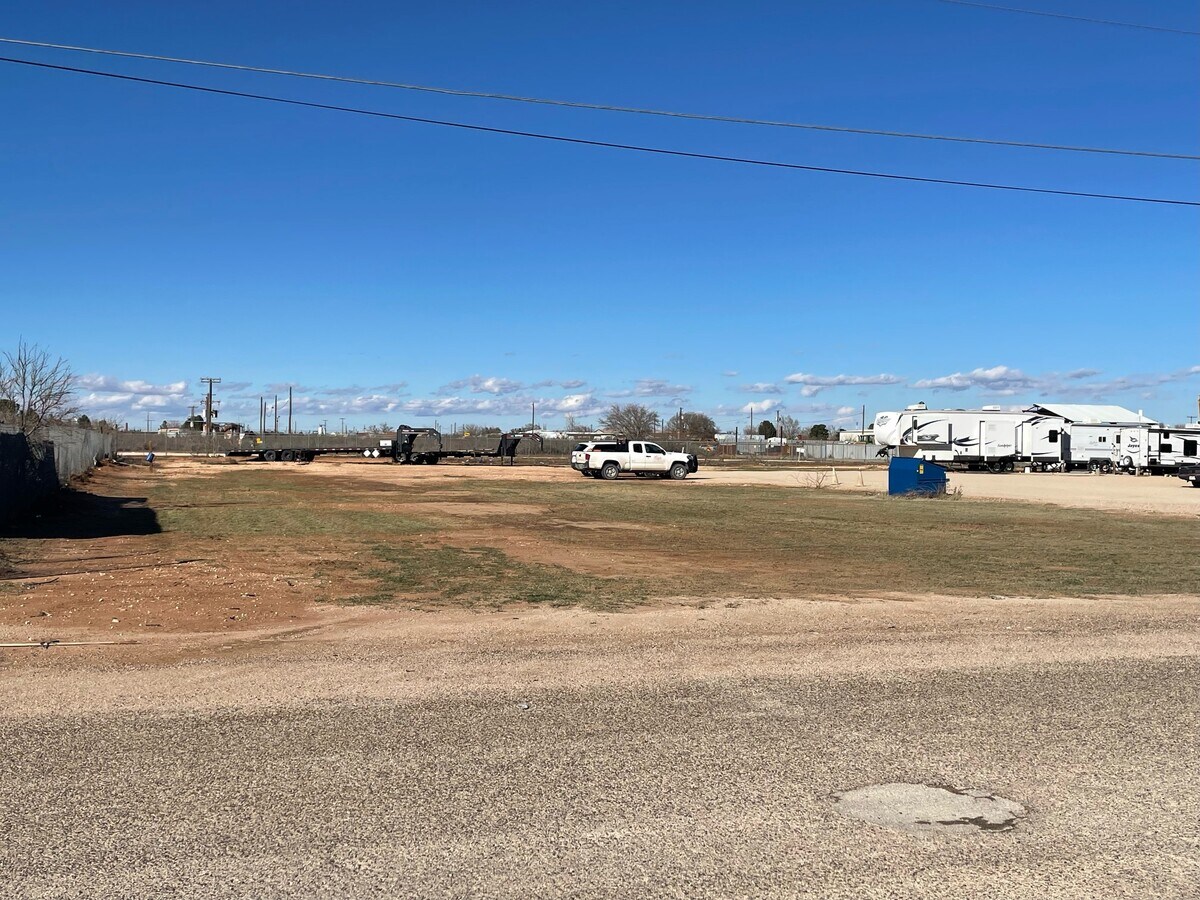 5516 W 22nd St, Odessa, TX 79763