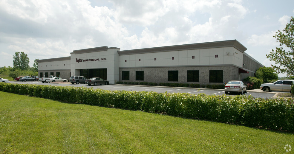 515 Great Circle Rd, Nashville, TN for lease - Building Photo - Image 2 of 7