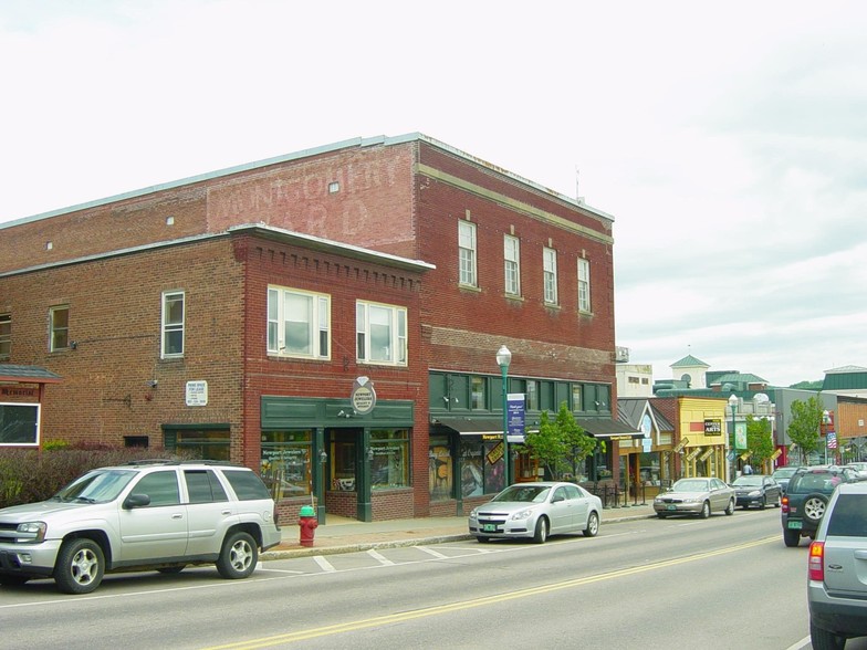 194 Main St, Newport, VT for sale - Primary Photo - Image 1 of 1