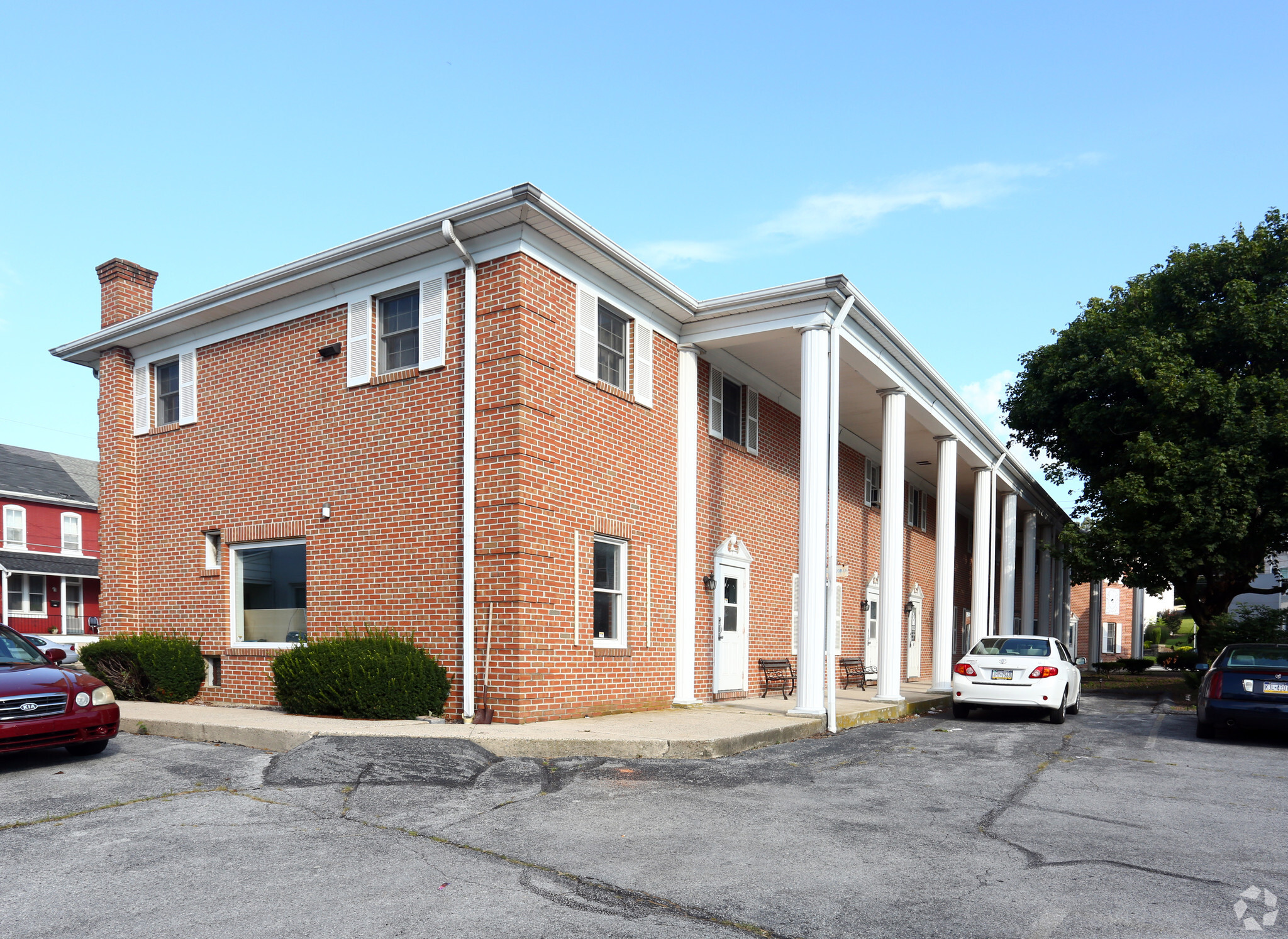 3992 Penn Ave, Sinking Spring, PA for sale Primary Photo- Image 1 of 1