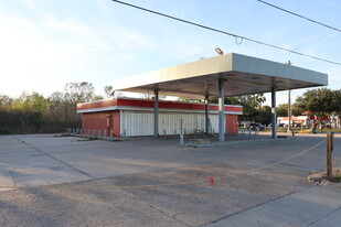 10900 Mykawa Rd, Houston TX - Convenience Store